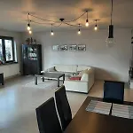 Quarto em Acomodações Particulares Na Pokladzie *